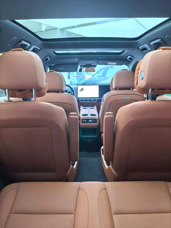 2022 Li L9 Range Extended 154HP REEV 42.6KWH,autocango,china used car exporter,china ev exporter,chinese used car exporter,chinese used ev exporter