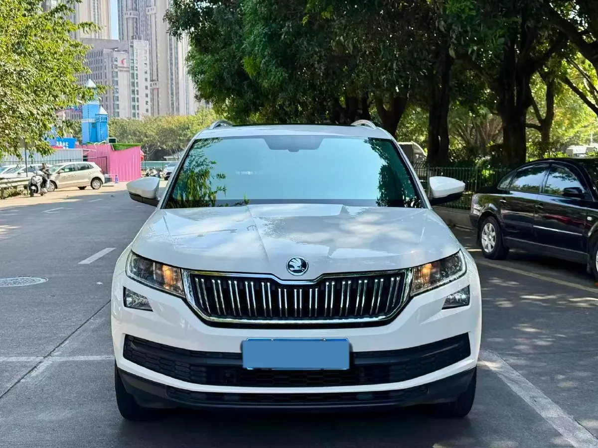 2018 Skoda Kodiak 1.8T 180HP L4 7DCT,autocango,china used car exporter,china ev exporter,chinese used car exporter,chinese used ev exporter