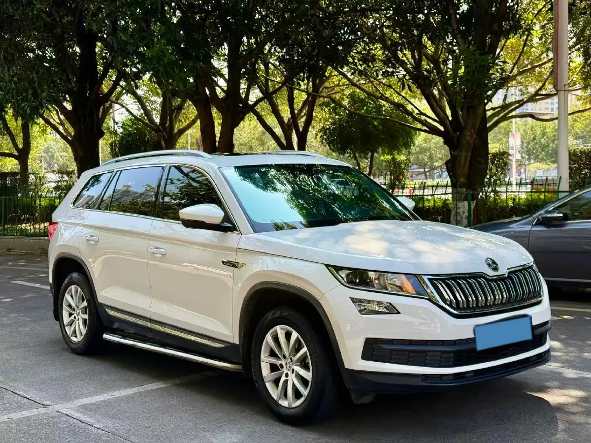 2018 Skoda Kodiak 1.8T 180HP L4 7DCT,autocango,china used car exporter,china ev exporter,chinese used car exporter,chinese used ev exporter