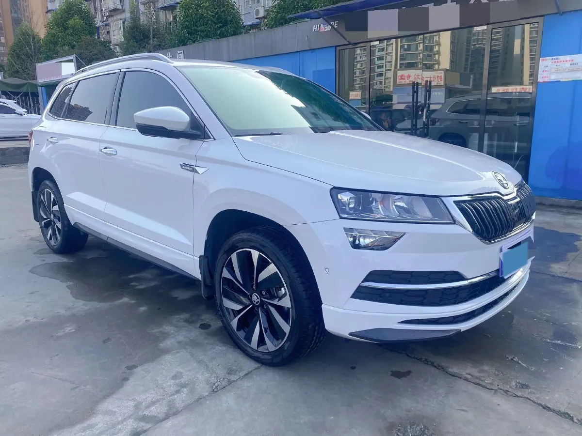 2022 Skoda Karoq 1.4T 150HP L4 7DCT,autocango,china used car exporter,china ev exporter,chinese used car exporter,chinese used ev exporter