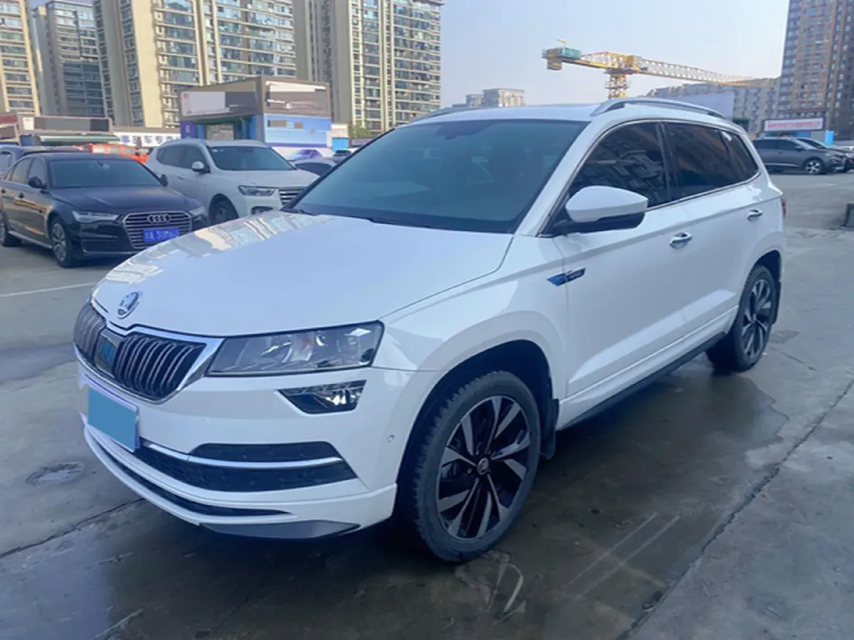 2022 Skoda Karoq 1.4T 150HP L4 7DCT,autocango,china used car exporter,china ev exporter,chinese used car exporter,chinese used ev exporter