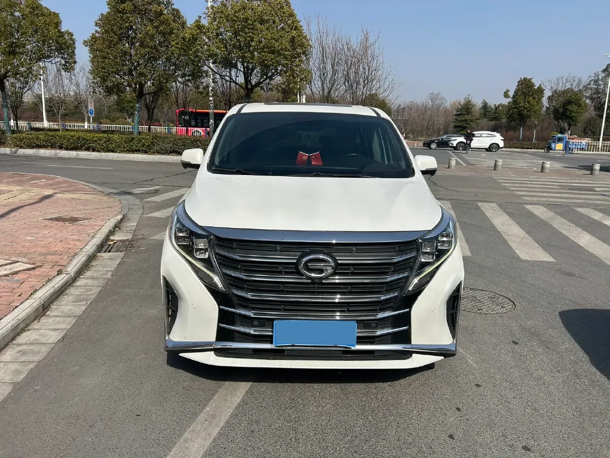 2021 GAC Trumpchi M8 2.0T 252HP L4 8AT,autocango,china used car exporter,china ev exporter,chinese used car exporter,chinese used ev exporter