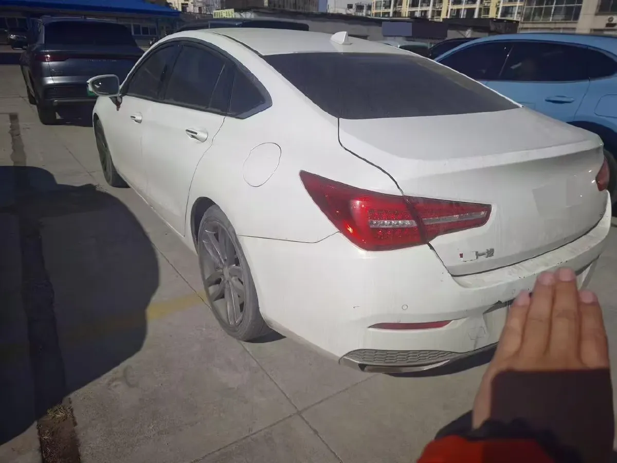 2019 HongQi H5 1.8T 180HP L4 6AT,autocango,china used car exporter,china ev exporter,chinese used car exporter,chinese used ev exporter