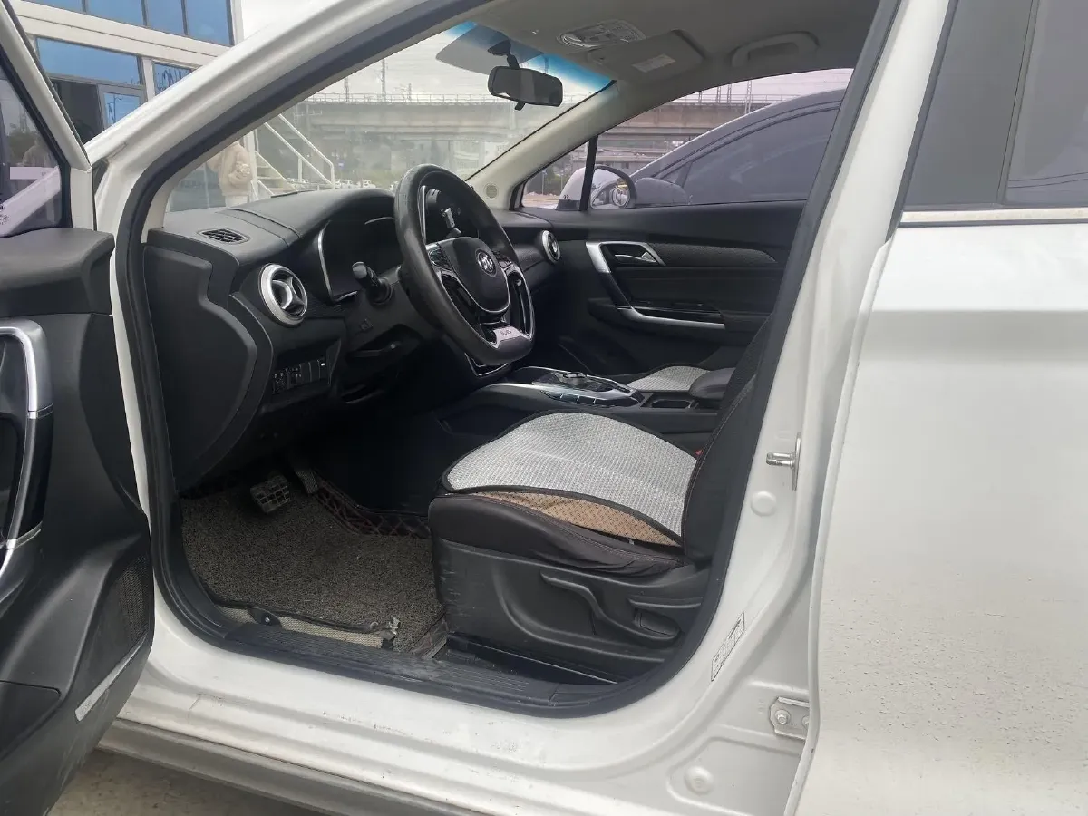 2018 BeiJing Auto EU5 BEV 53.66KWH,autocango,china used car exporter,china ev exporter,chinese used car exporter,chinese used ev exporter