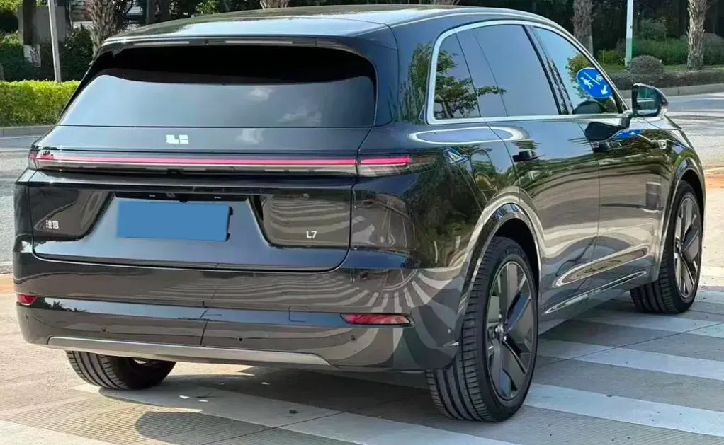 2024 Li L8 Range Extended 154HP REEV 42.8KWH,autocango,china used car exporter,china ev exporter,chinese used car exporter,chinese used ev exporter