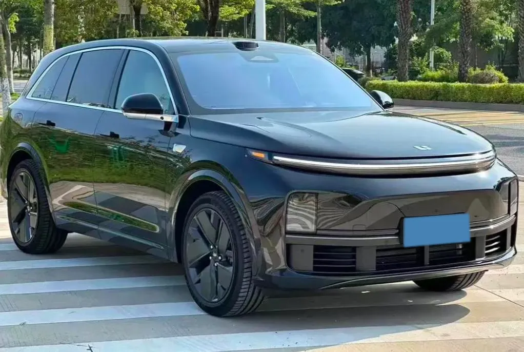 2024 Li L8 Range Extended 154HP REEV 42.8KWH,autocango,china used car exporter,china ev exporter,chinese used car exporter,chinese used ev exporter