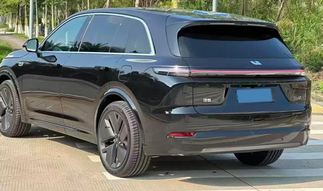 2024 Li L8 Range Extended 154HP REEV 42.8KWH,autocango,china used car exporter,china ev exporter,chinese used car exporter,chinese used ev exporter