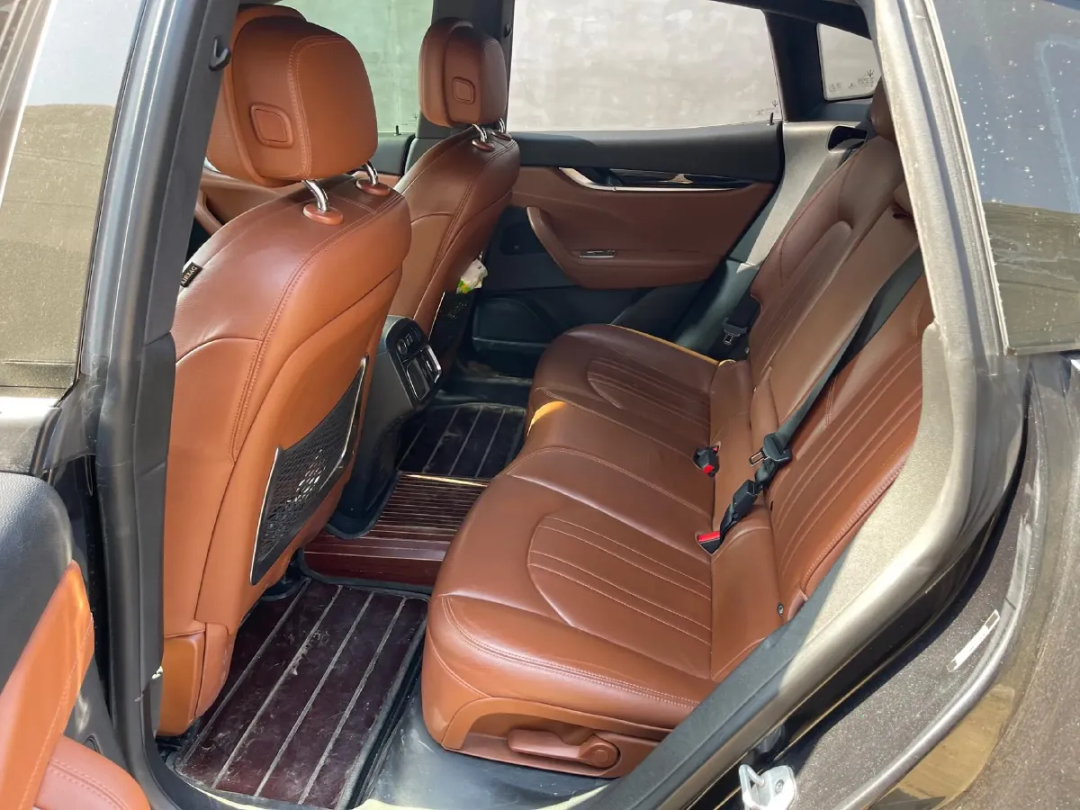 2017 Maserati Ghibli 3.0T 350HP V6 8AT,autocango,china used car exporter,china ev exporter,chinese used car exporter,chinese used ev exporter