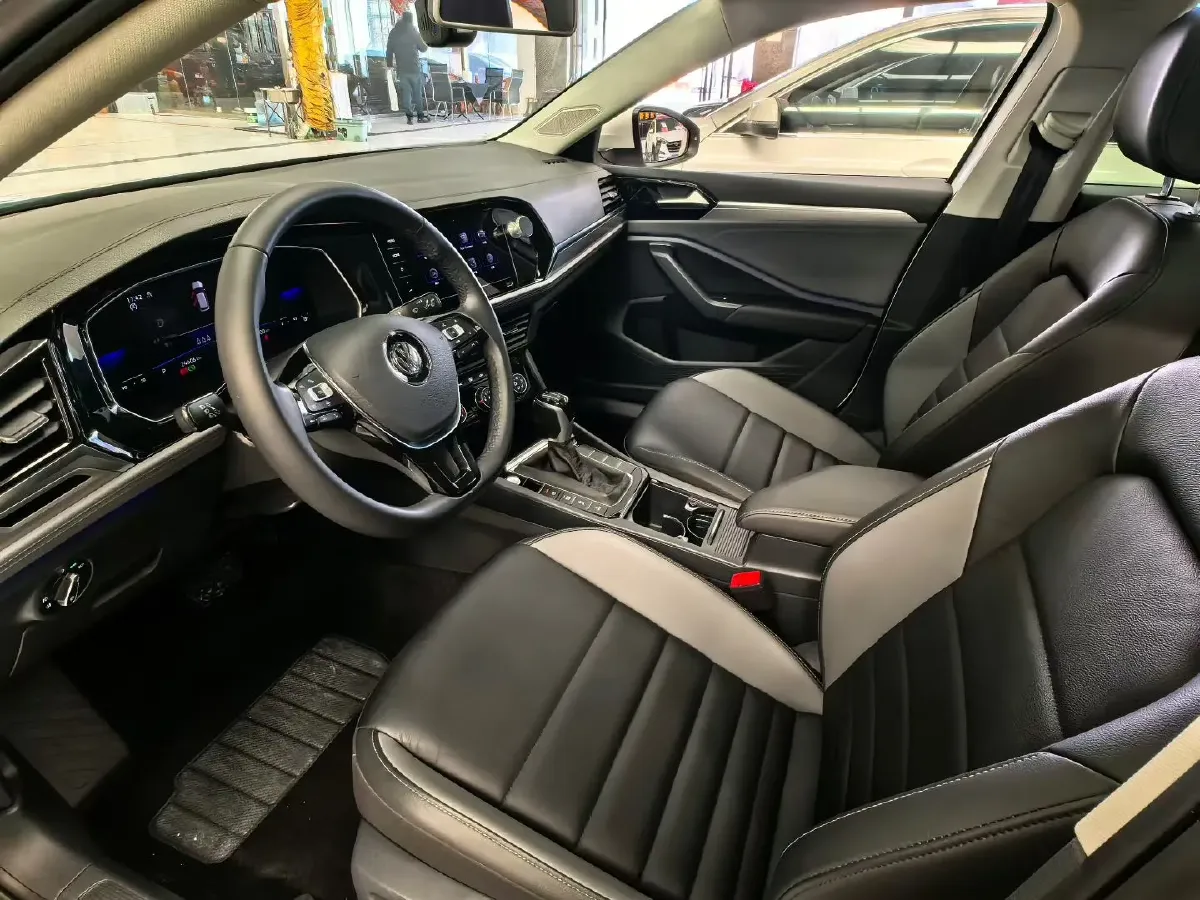 2021 Volkswagen Sagitar 1.2T 116HP L4 7DCT,autocango,china used car exporter,china ev exporter,chinese used car exporter,chinese used ev exporter