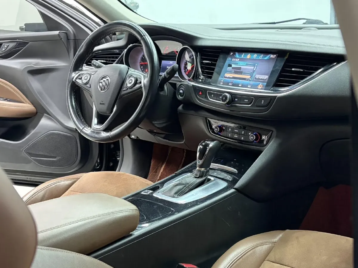2019 Toyota Camry 2.0L 178HP L4 CVT,autocango,china used car exporter,china ev exporter,chinese used car exporter,chinese used ev exporter