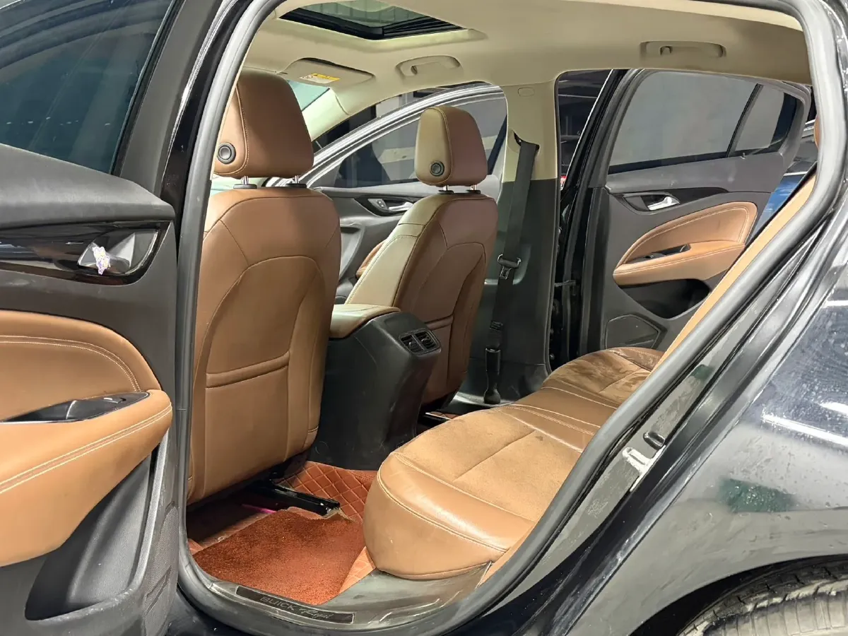 2019 Toyota Camry 2.0L 178HP L4 CVT,autocango,china used car exporter,china ev exporter,chinese used car exporter,chinese used ev exporter