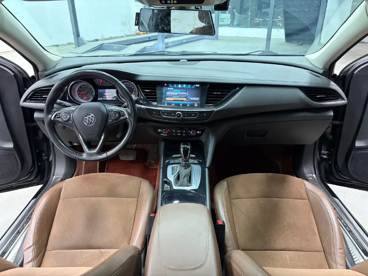 2019 Toyota Camry 2.0L 178HP L4 CVT,autocango,china used car exporter,china ev exporter,chinese used car exporter,chinese used ev exporter