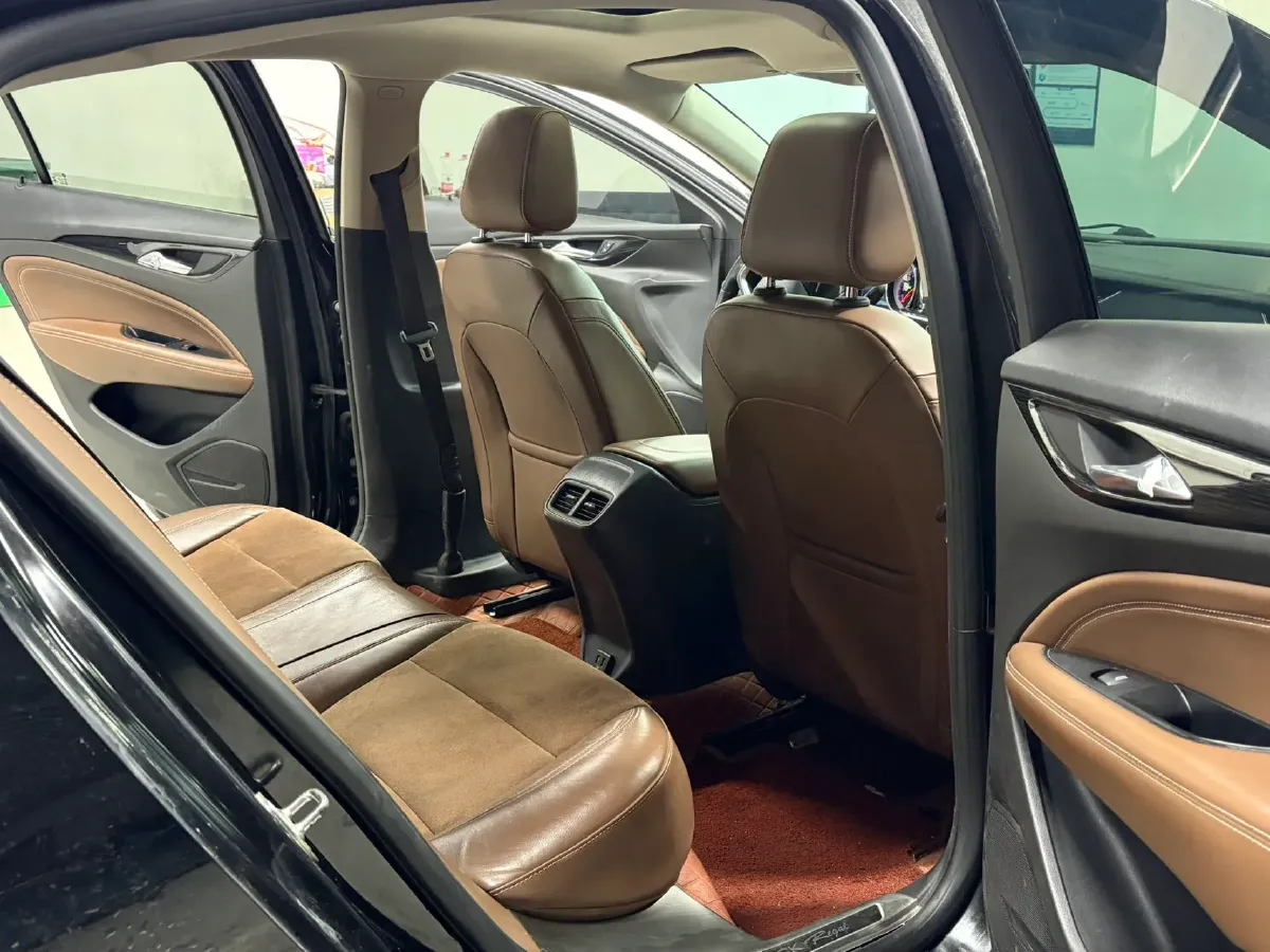 2019 Toyota Camry 2.0L 178HP L4 CVT,autocango,china used car exporter,china ev exporter,chinese used car exporter,chinese used ev exporter