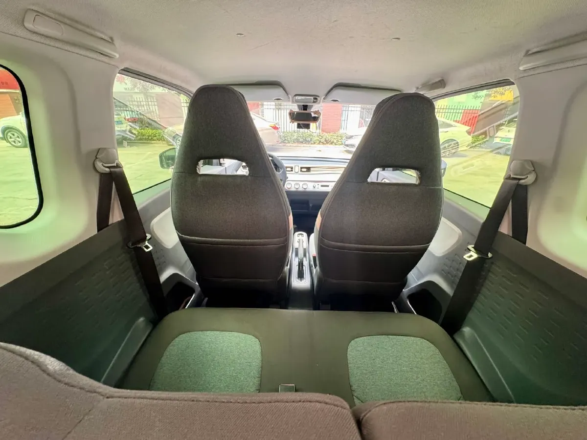 2022 WuLing HongGuang MINI EV BEV 13.9KWH,autocango,china used car exporter,china ev exporter,chinese used car exporter,chinese used ev exporter