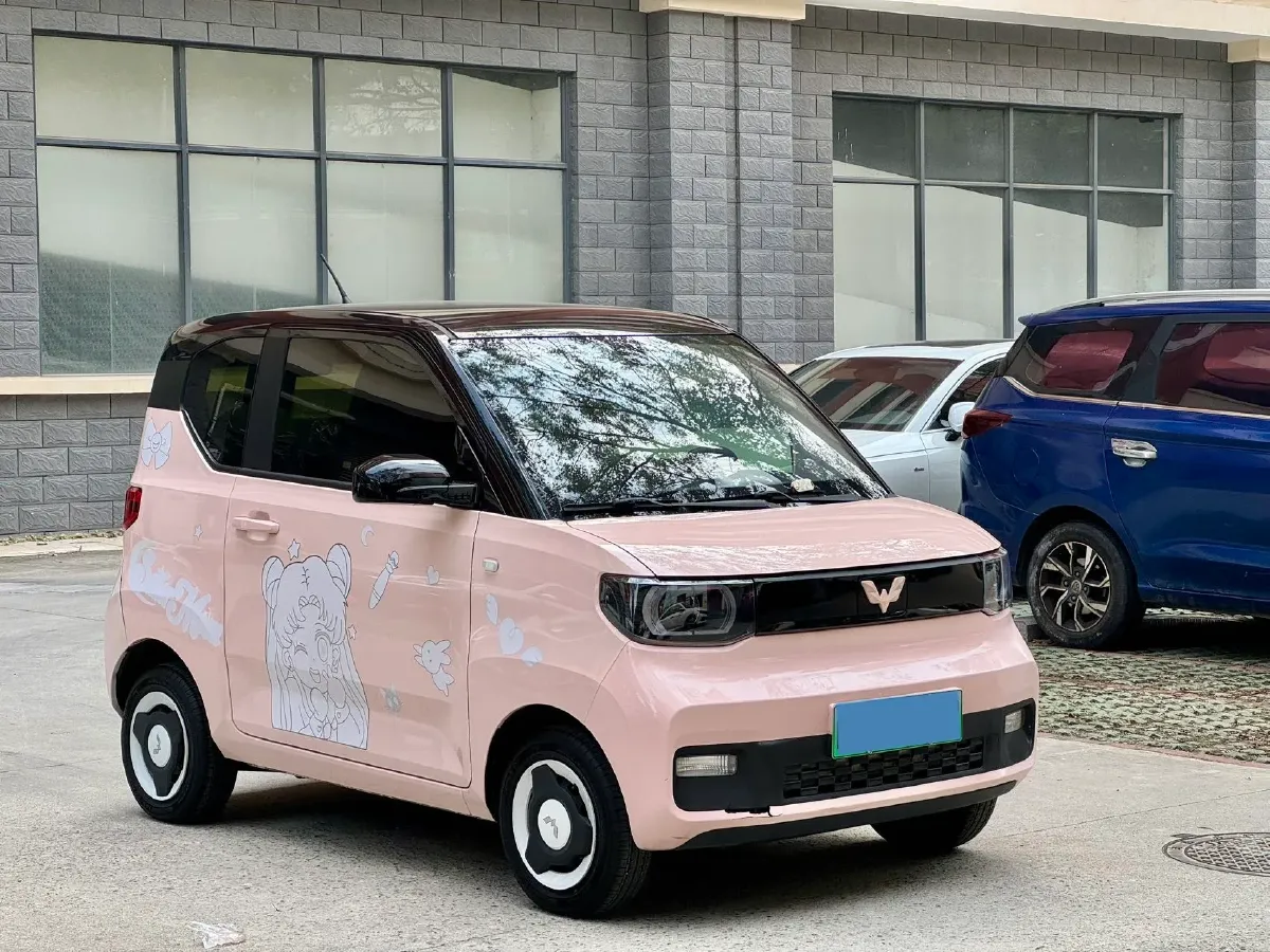 2022 WuLing HongGuang MINI EV BEV 13.9KWH,autocango,china used car exporter,china ev exporter,chinese used car exporter,chinese used ev exporter