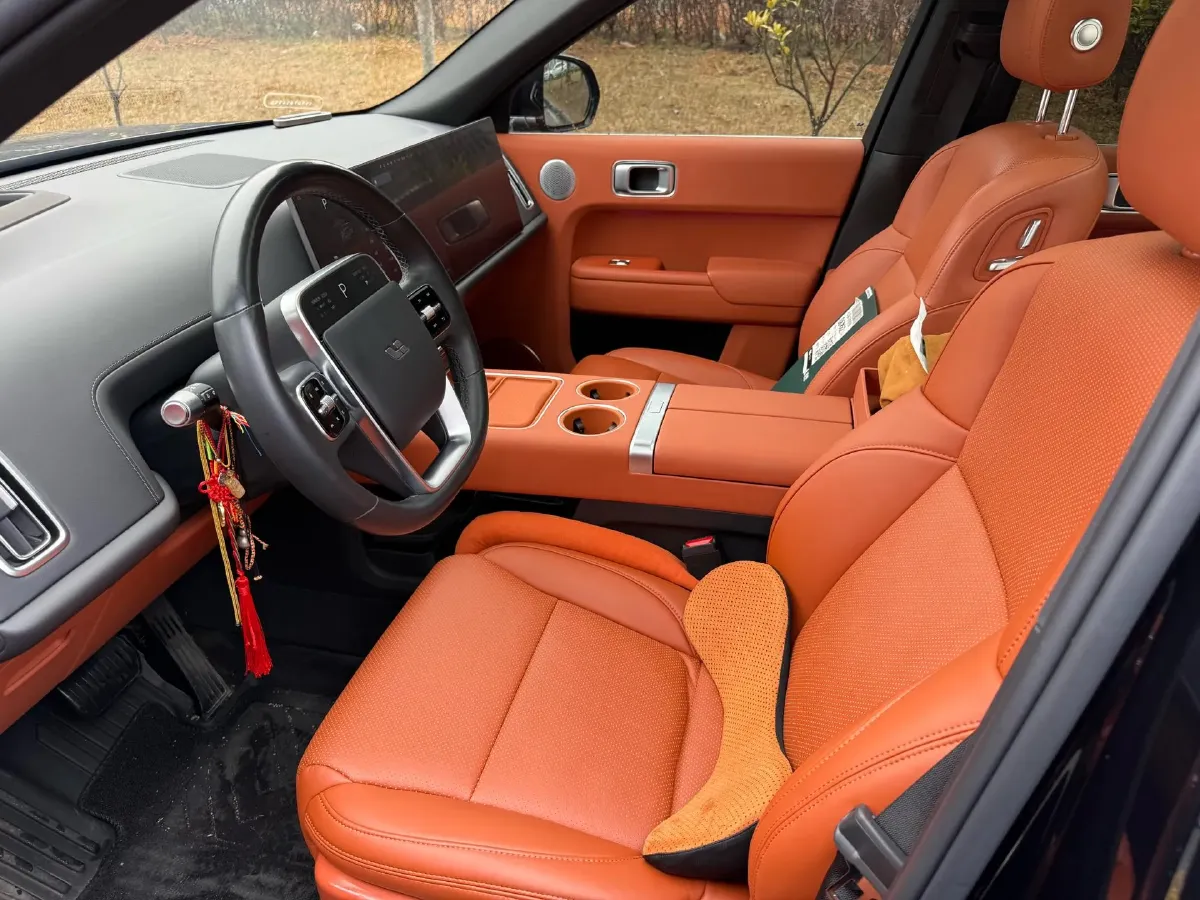 2024 Toyota Granvia 2.5L 189HP L4 E-CVT Hybrid,autocango,china used car exporter,china ev exporter,chinese used car exporter,chinese used ev exporter