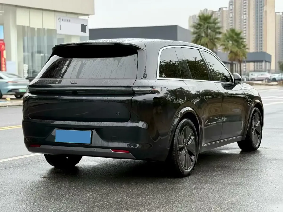 2024 Toyota Granvia 2.5L 189HP L4 E-CVT Hybrid,autocango,china used car exporter,china ev exporter,chinese used car exporter,chinese used ev exporter