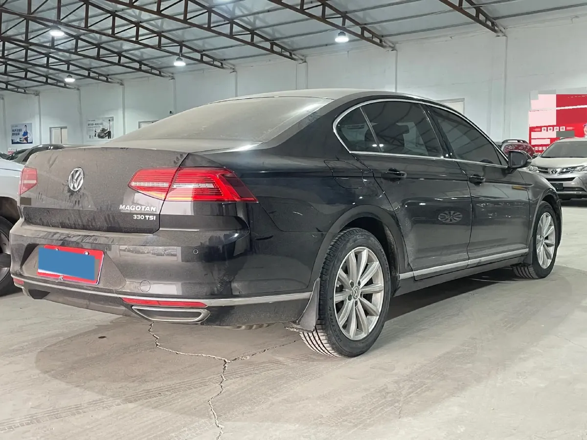 2020 Volkswagen Magotan 2.0T 186HP L4 7DCT,autocango,china used car exporter,china ev exporter,chinese used car exporter,chinese used ev exporter