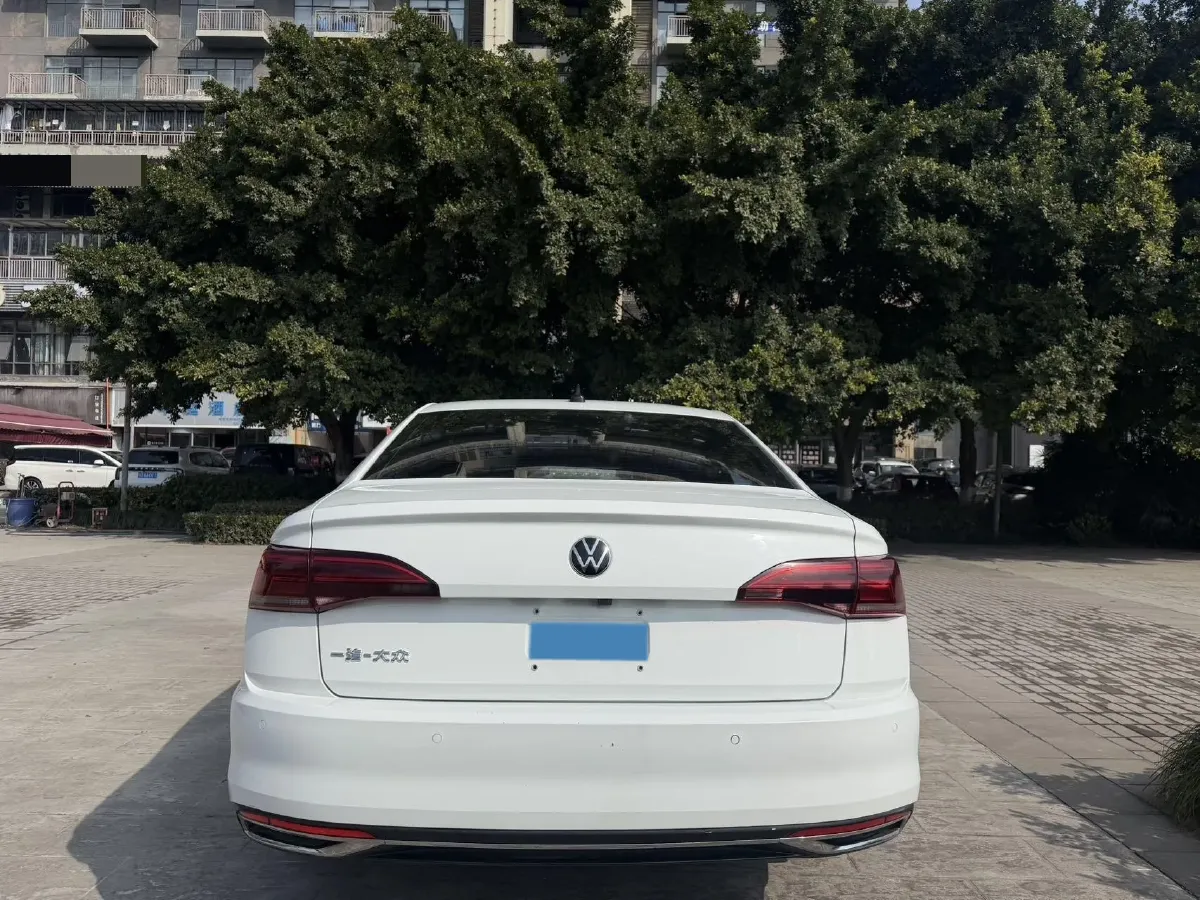 2021 Volkswagen Bora 1.5L 113HP L4 6AT,autocango,china used car exporter,china ev exporter,chinese used car exporter,chinese used ev exporter