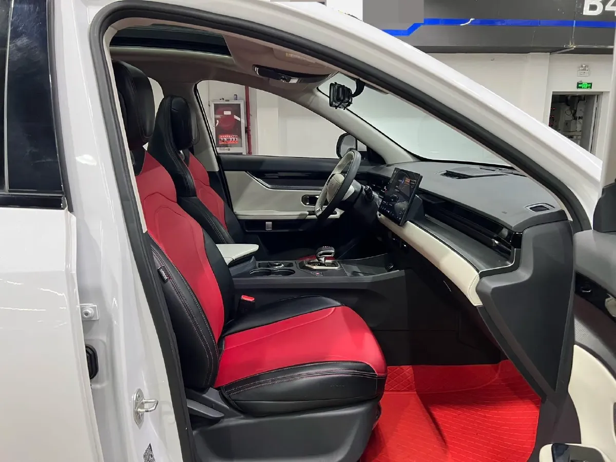 2023 Jetour DASHING 1.5T 156HP L4 6DCT,autocango,china used car exporter,china ev exporter,chinese used car exporter,chinese used ev exporter