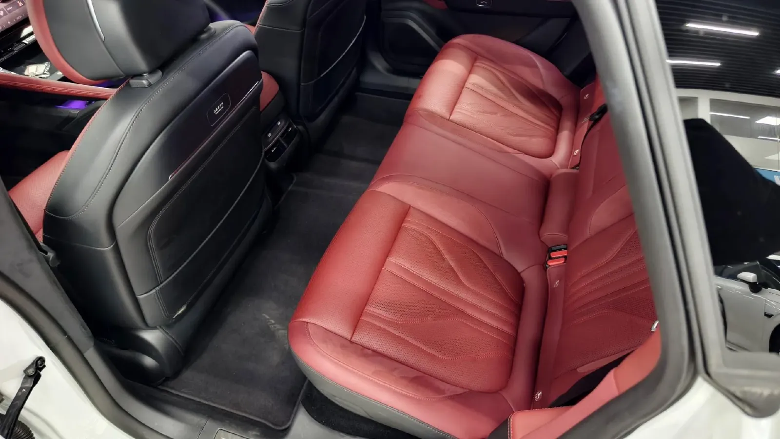 2025 Zeekr 7X BEV 75KWH,autocango,china used car exporter,china ev exporter,chinese used car exporter,chinese used ev exporter