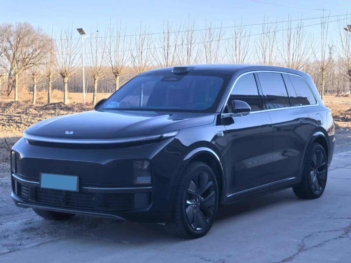 2024 Li L9 Range Extended 154HP REEV 52.3KWH,autocango,china used car exporter,china ev exporter,chinese used car exporter,chinese used ev exporter