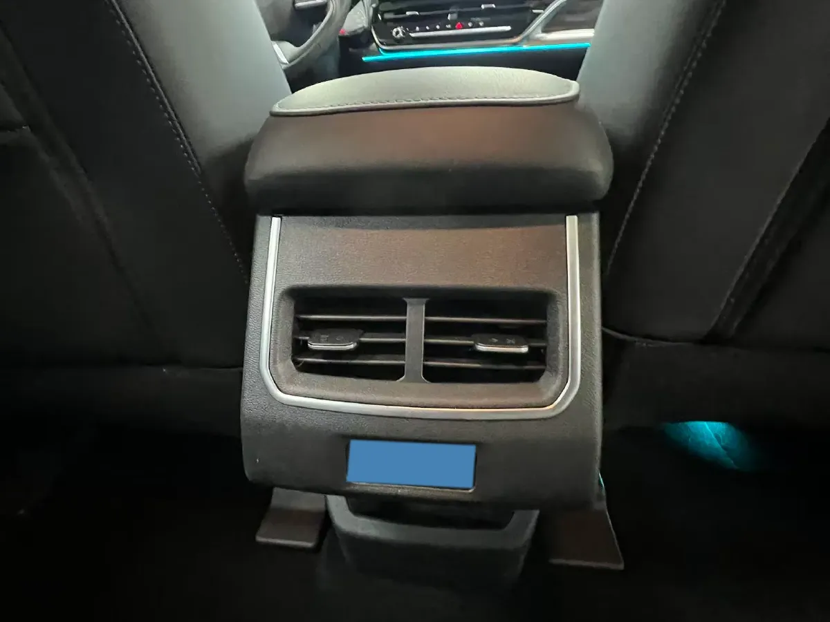 2021 Haval H6 1.5T 150HP L4 7DCT,autocango,china used car exporter,china ev exporter,chinese used car exporter,chinese used ev exporter