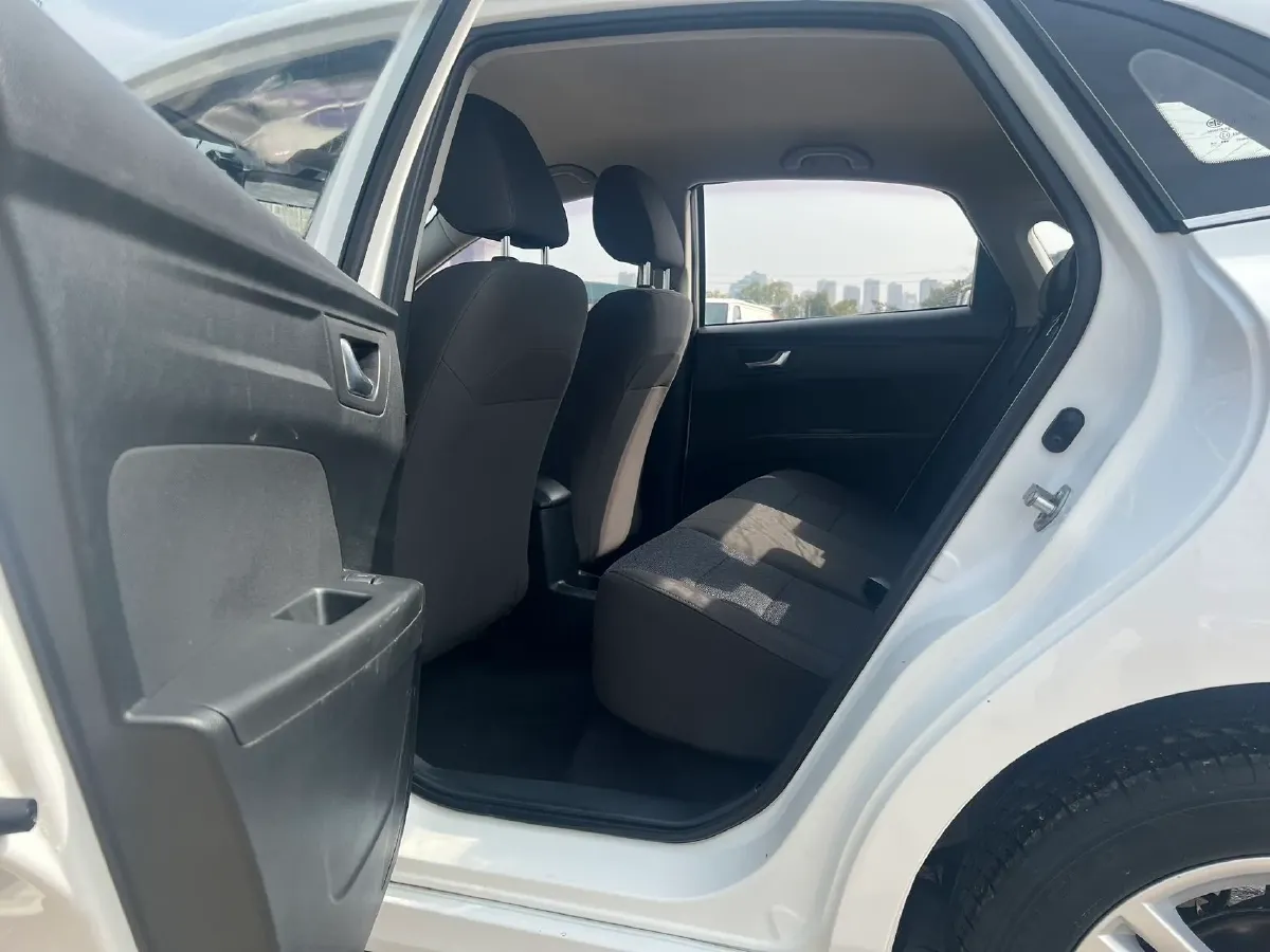 2019 Bestune B30 EV BEV 51.06KWH,autocango,china used car exporter,china ev exporter,chinese used car exporter,chinese used ev exporter