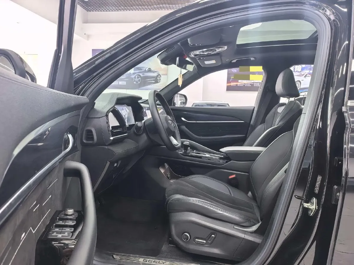 2024 Geely Monjaro 2.0T 238HP L4 8AT,autocango,china used car exporter,china ev exporter,chinese used car exporter,chinese used ev exporter