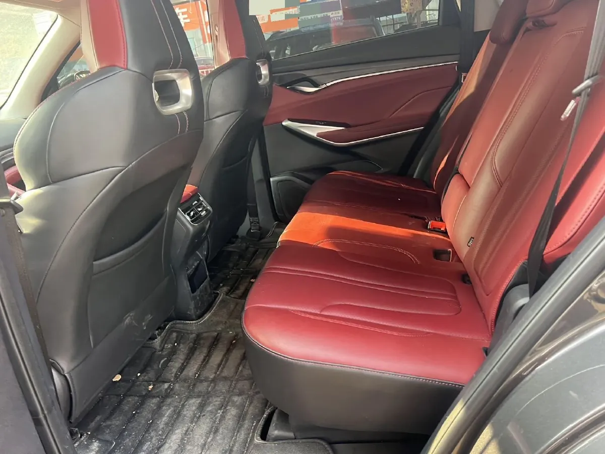 2020 ChangAn CS75 Plus 2.0T 233HP L4 8AT,autocango,china used car exporter,china ev exporter,chinese used car exporter,chinese used ev exporter