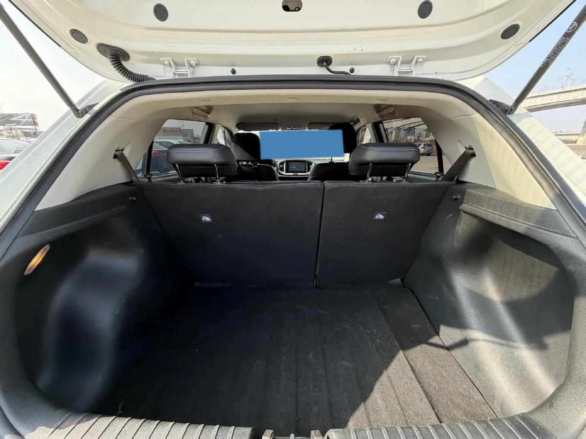 2021 Kia KX1 1.4L 100HP L4 6AT,autocango,china used car exporter,china ev exporter,chinese used car exporter,chinese used ev exporter