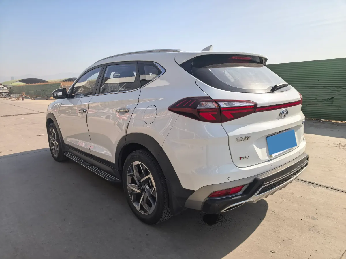 2020 Hyundai Tucson 1.6T 177HP L4 7DCT,autocango,china used car exporter,china ev exporter,chinese used car exporter,chinese used ev exporter