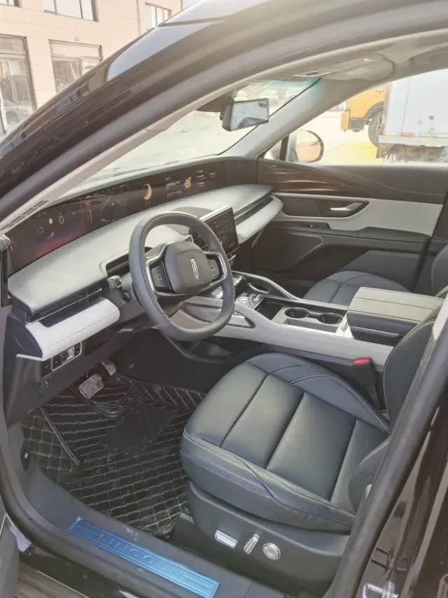 2026 Lincoln Nautilus 2.0T 261HP L4 8AT,autocango,china used car exporter,china ev exporter,chinese used car exporter,chinese used ev exporter