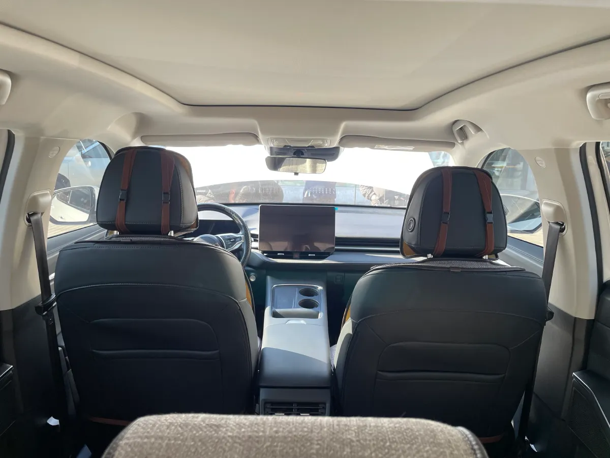 2024 Haval H6 1.5T 184HP L4 7DCT,autocango,china used car exporter,china ev exporter,chinese used car exporter,chinese used ev exporter