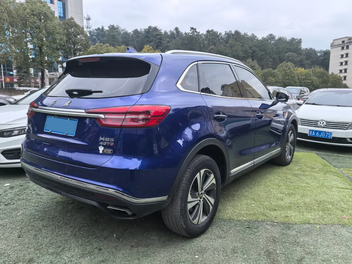 2019 HongQi HS5 2.0T 224HP L4 6AT,autocango,china used car exporter,china ev exporter,chinese used car exporter,chinese used ev exporter