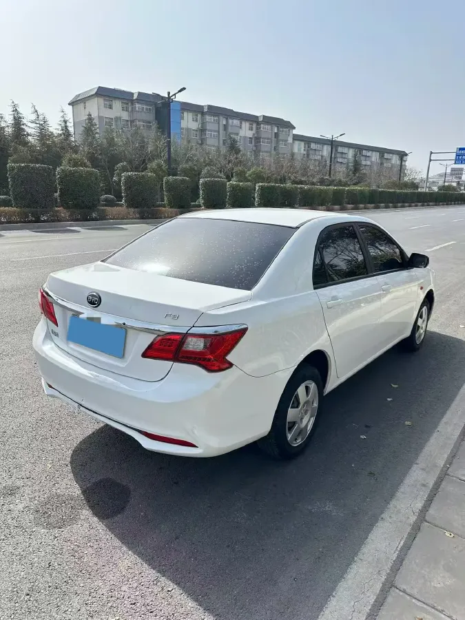 2020 BYD F3 1.5L 109HP L4 5MT,autocango,china used car exporter,china ev exporter,chinese used car exporter,chinese used ev exporter