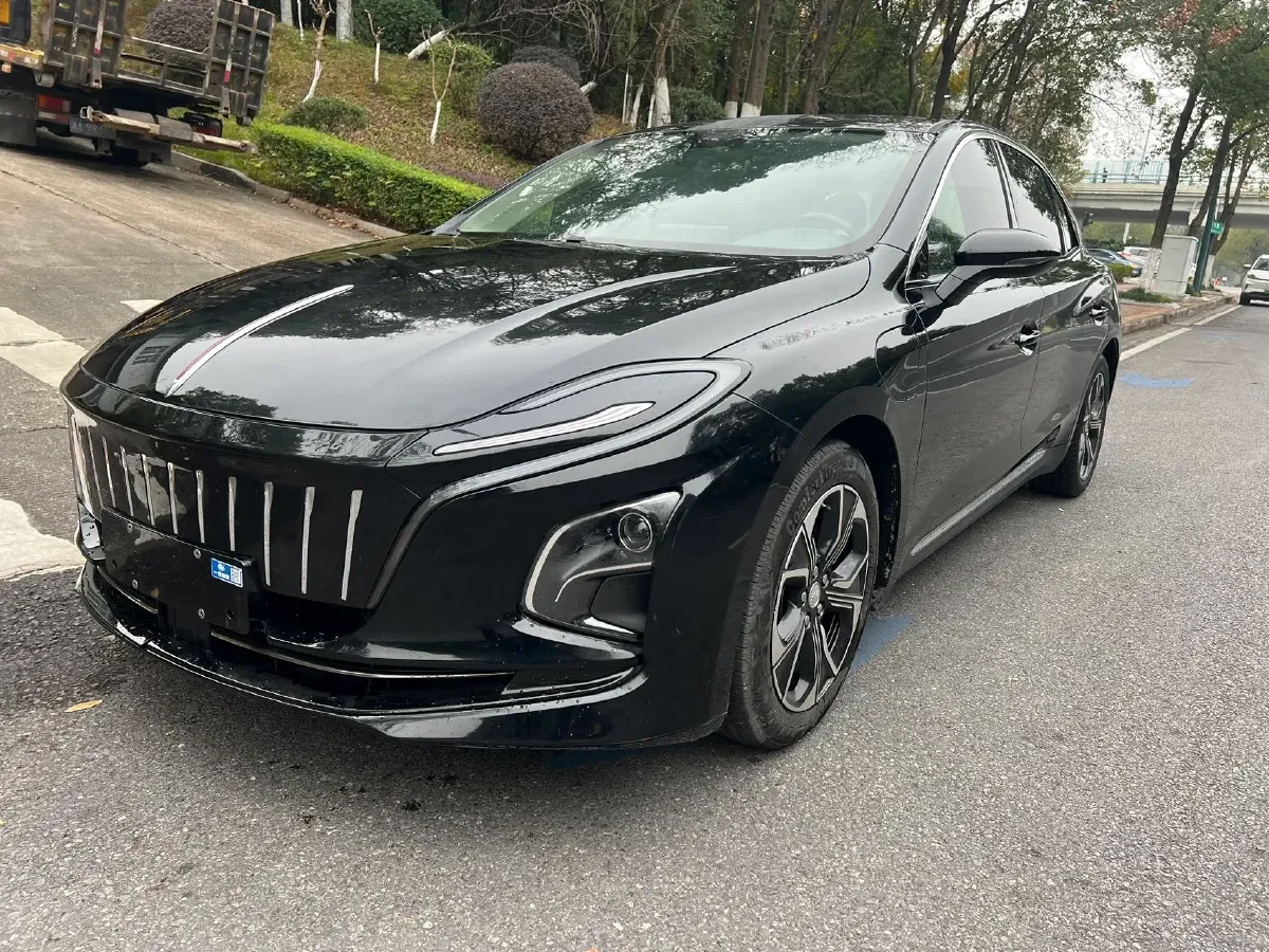 2022 HongQi E-QM5 BEV 56KWH,autocango,china used car exporter,china ev exporter,chinese used car exporter,chinese used ev exporter