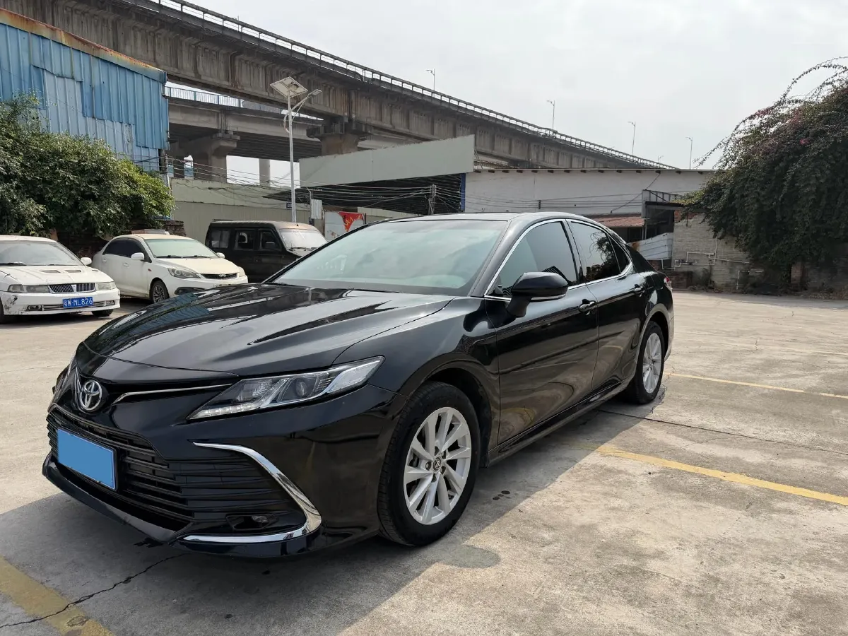 2023 Toyota Camry 2.0L 177HP L4 CVT,autocango,china used car exporter,china ev exporter,chinese used car exporter,chinese used ev exporter