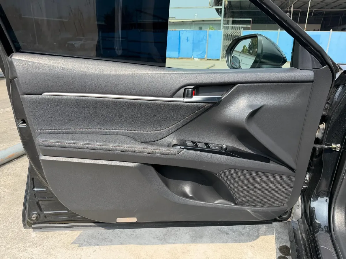 2023 Toyota Camry 2.0L 177HP L4 CVT,autocango,china used car exporter,china ev exporter,chinese used car exporter,chinese used ev exporter