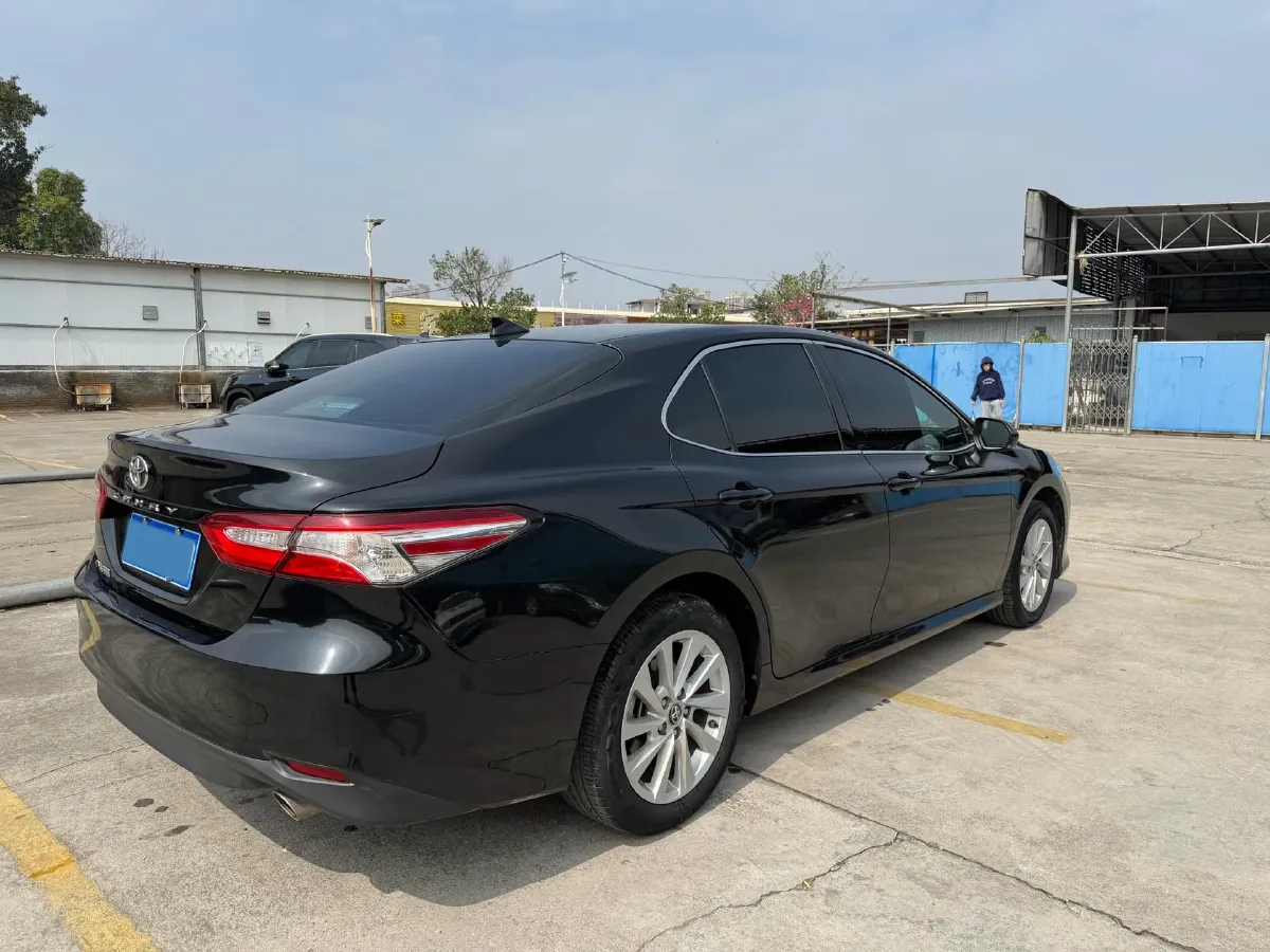2023 Toyota Camry 2.0L 177HP L4 CVT,autocango,china used car exporter,china ev exporter,chinese used car exporter,chinese used ev exporter