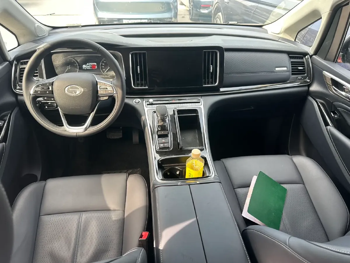 2024 GAC Trumpchi M8 2.0T 252HP L4 8AT,autocango,china used car exporter,china ev exporter,chinese used car exporter,chinese used ev exporter