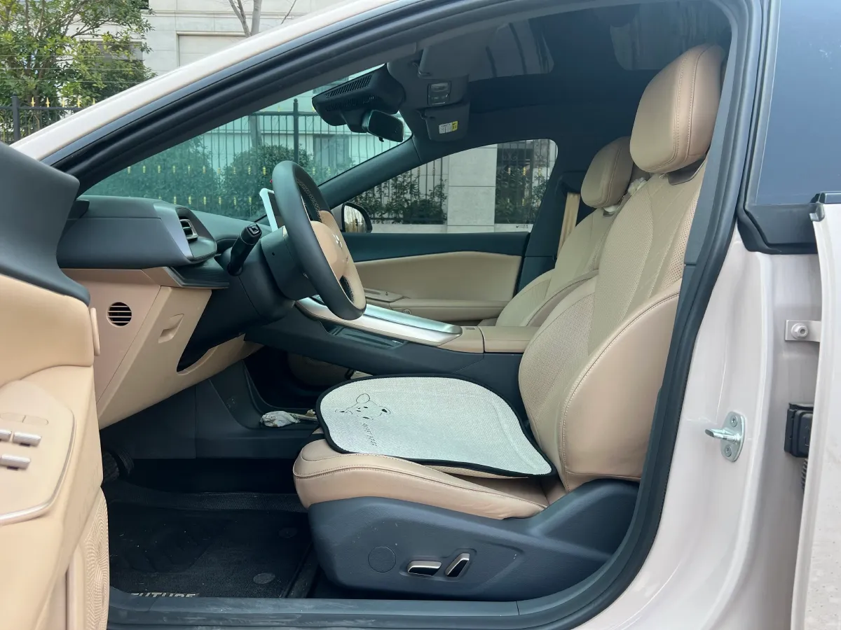 2025 ARCFOX αS5 BEV,autocango,china used car exporter,china ev exporter,chinese used car exporter,chinese used ev exporter