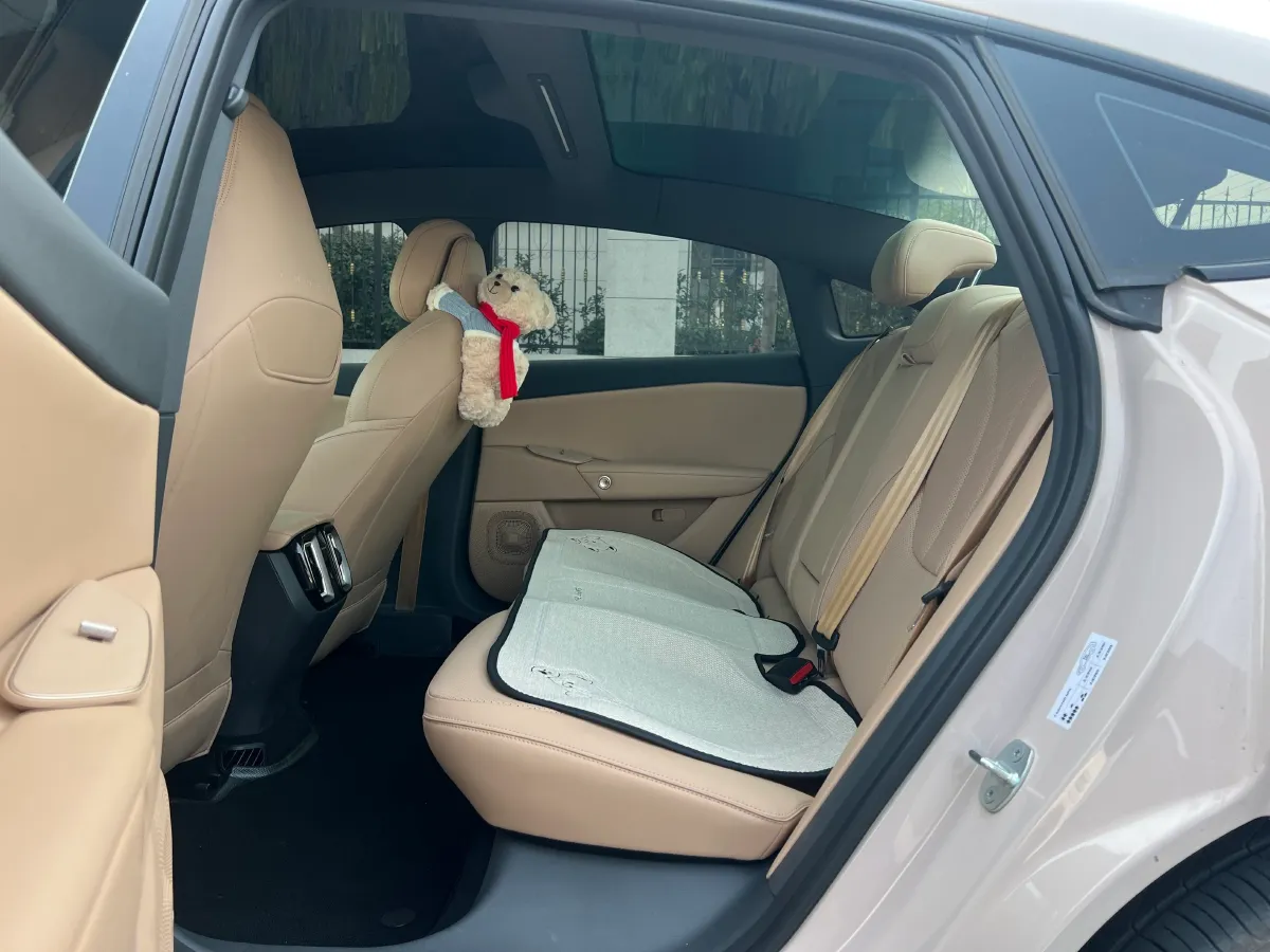 2025 ARCFOX αS5 BEV,autocango,china used car exporter,china ev exporter,chinese used car exporter,chinese used ev exporter