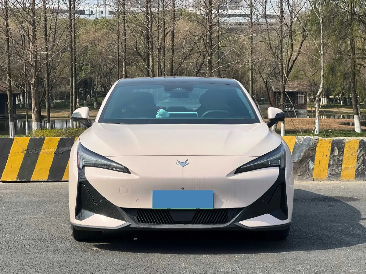 2025 ARCFOX αS5 BEV,autocango,china used car exporter,china ev exporter,chinese used car exporter,chinese used ev exporter