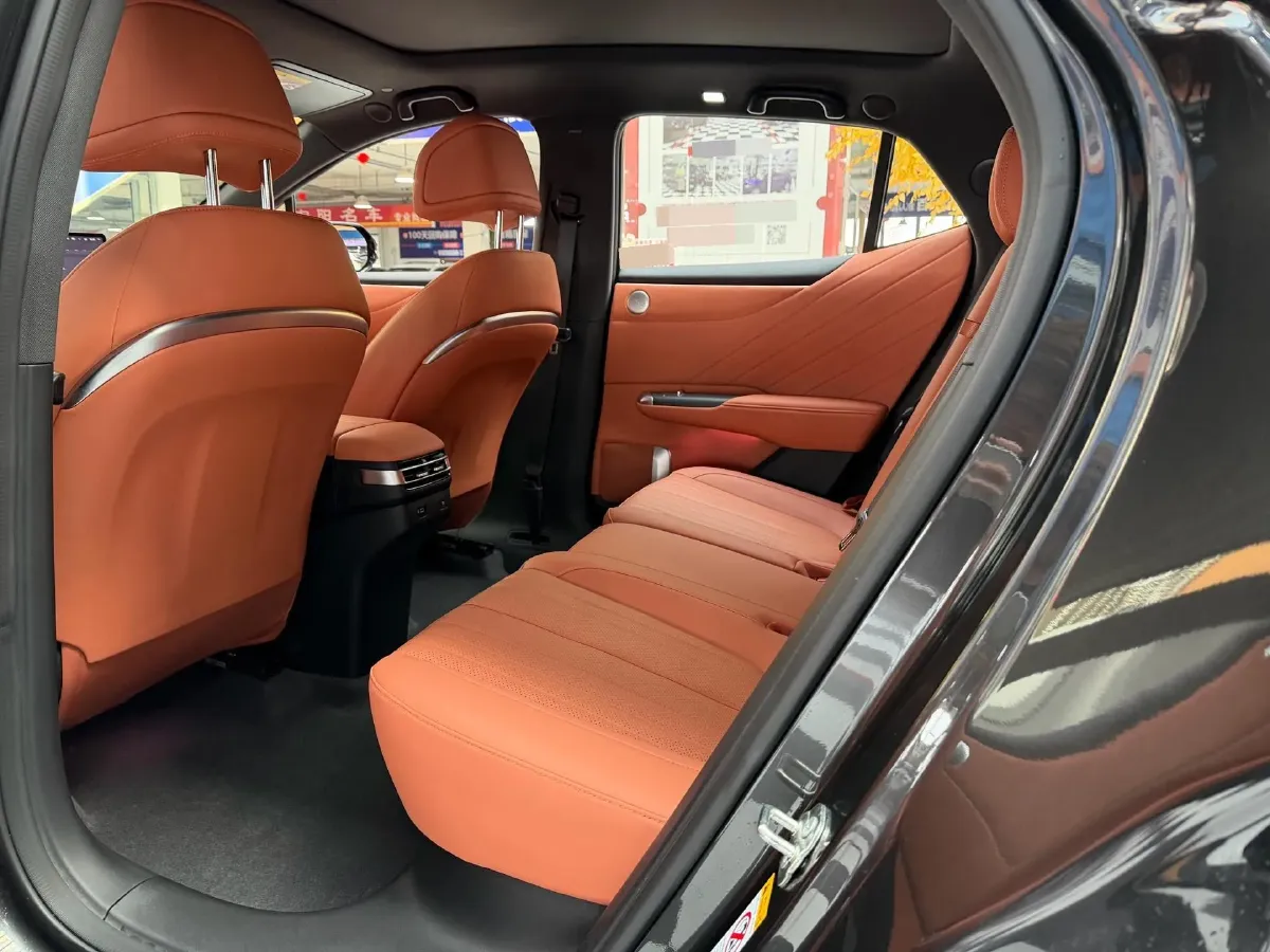 2025 ChangAn QiYuan E07 BEV 89.98KWH,autocango,china used car exporter,china ev exporter,chinese used car exporter,chinese used ev exporter