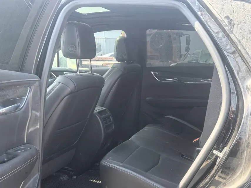 2021 Cadillac XT5 2.0T 237HP L4 9AT,autocango,china used car exporter,china ev exporter,chinese used car exporter,chinese used ev exporter