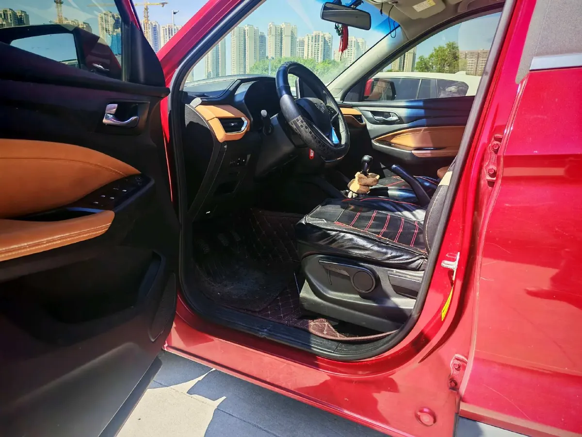 2018 WuLing HongGuang S3 1.5T 150HP L4 6MT,autocango,china used car exporter,china ev exporter,chinese used car exporter,chinese used ev exporter