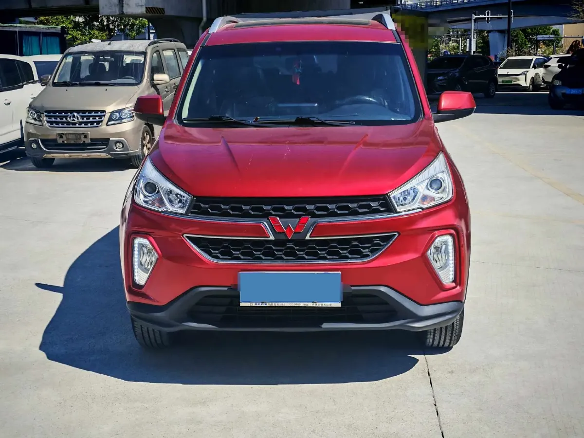 2018 WuLing HongGuang S3 1.5T 150HP L4 6MT,autocango,china used car exporter,china ev exporter,chinese used car exporter,chinese used ev exporter