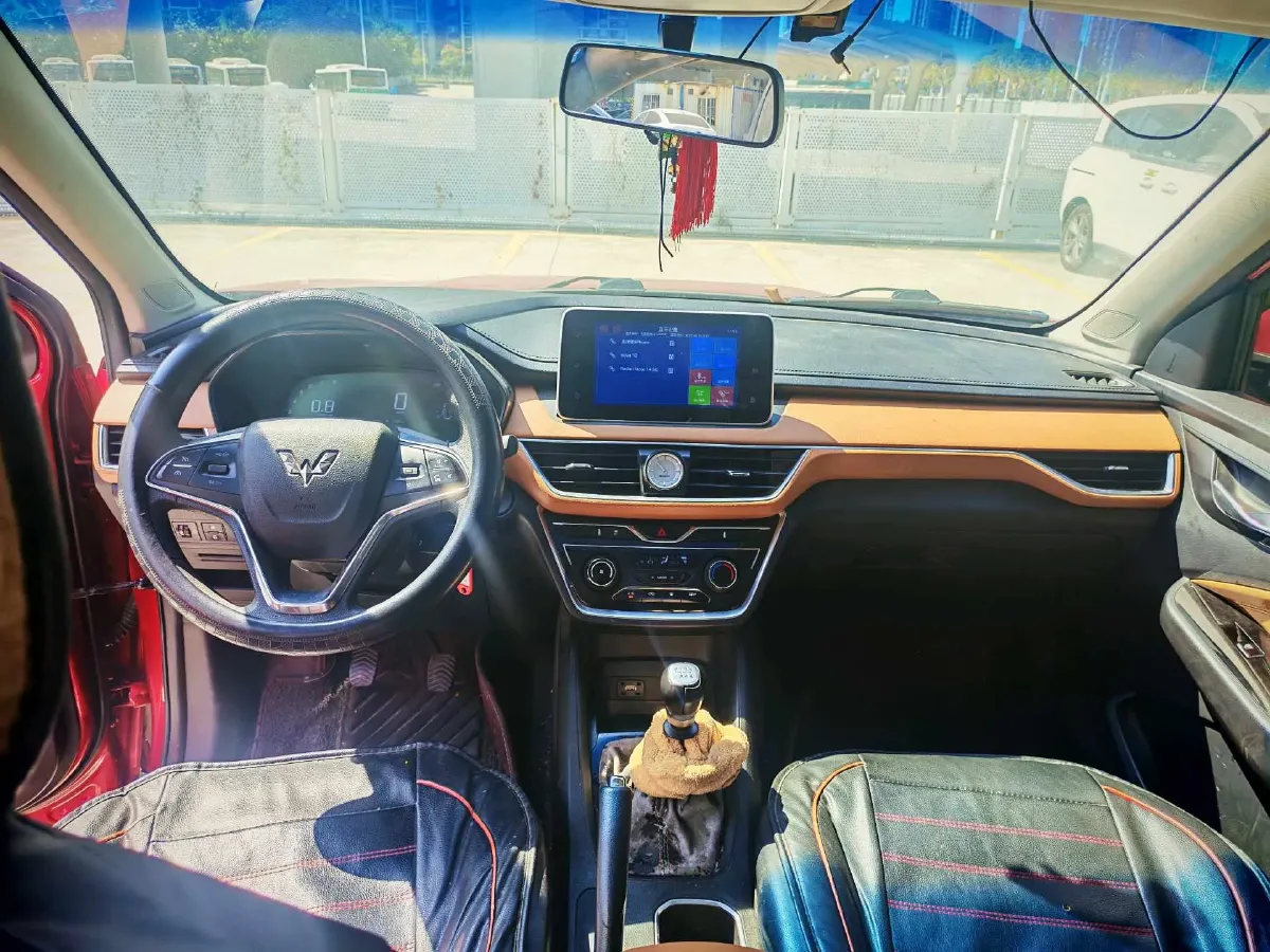 2018 WuLing HongGuang S3 1.5T 150HP L4 6MT,autocango,china used car exporter,china ev exporter,chinese used car exporter,chinese used ev exporter