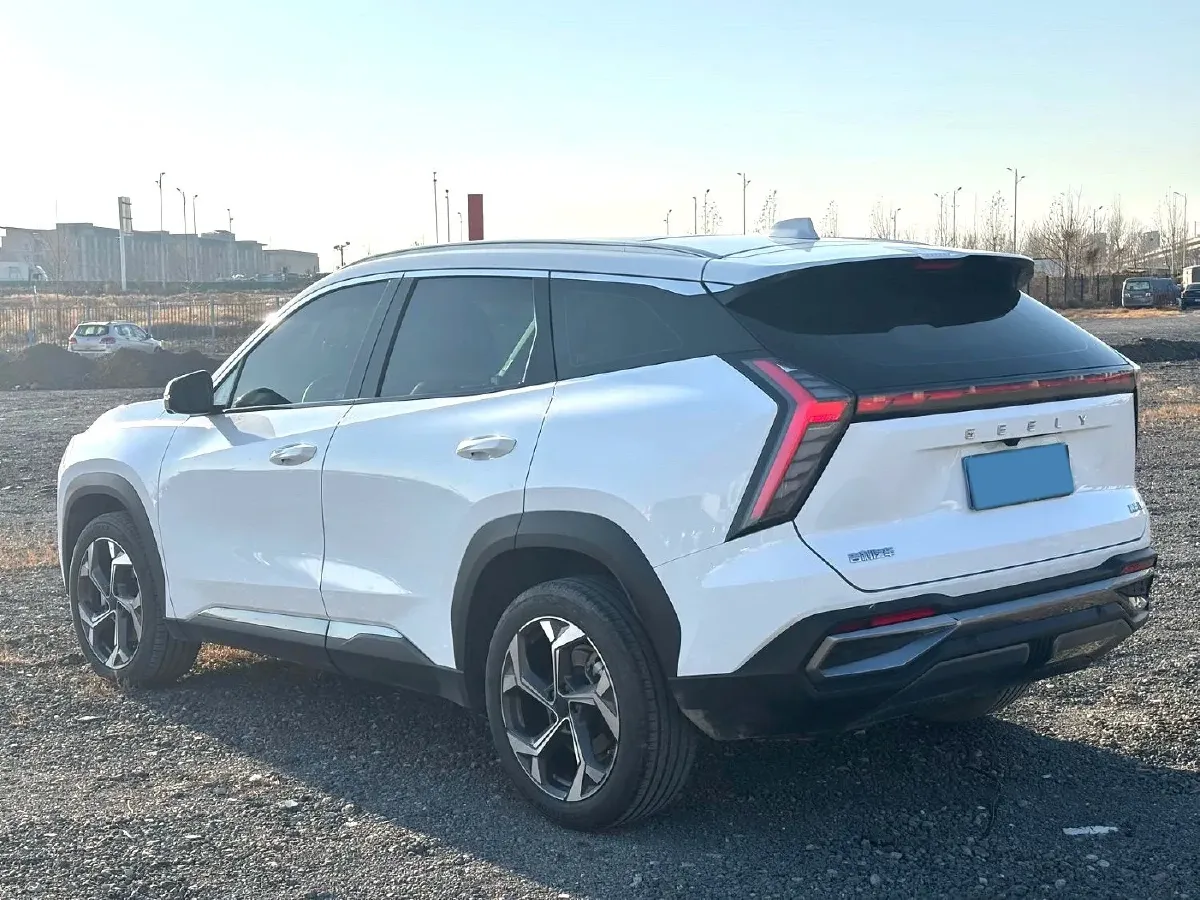 2024 Geely StarRay 1.5T 181HP L4 7DCT,autocango,china used car exporter,china ev exporter,chinese used car exporter,chinese used ev exporter